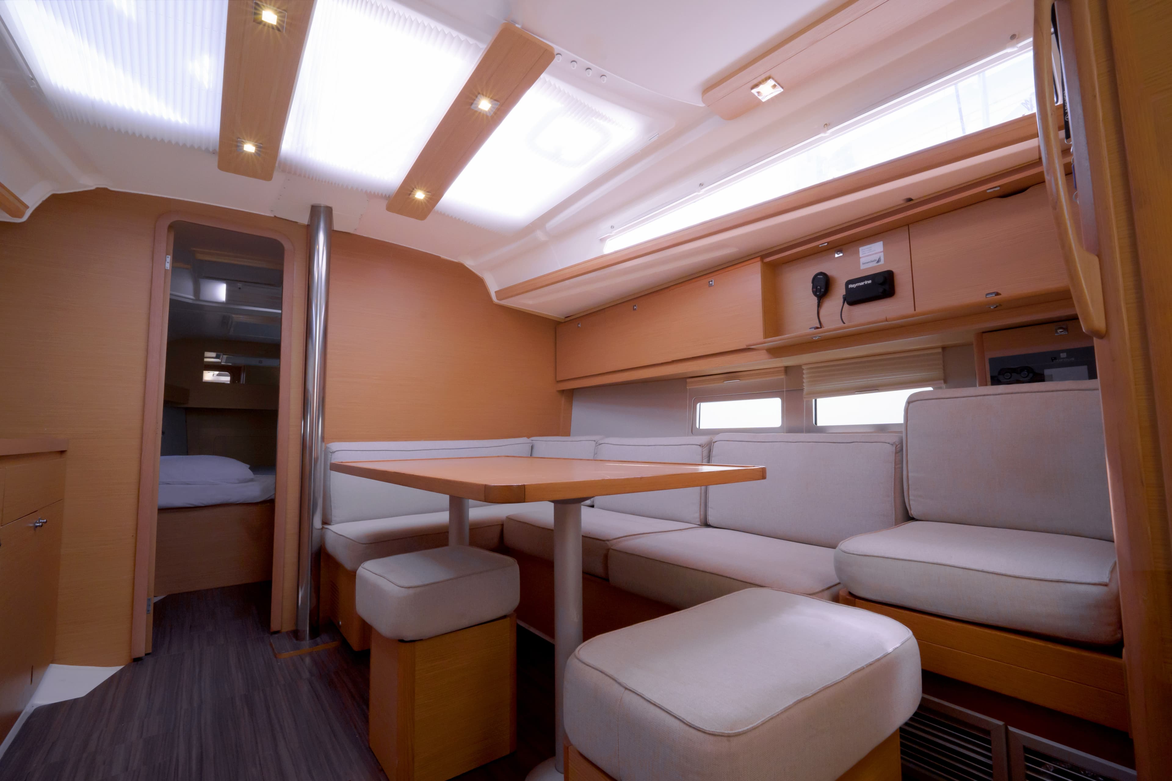 Dufour 390 Blue Dream – bilde 3 av 23
