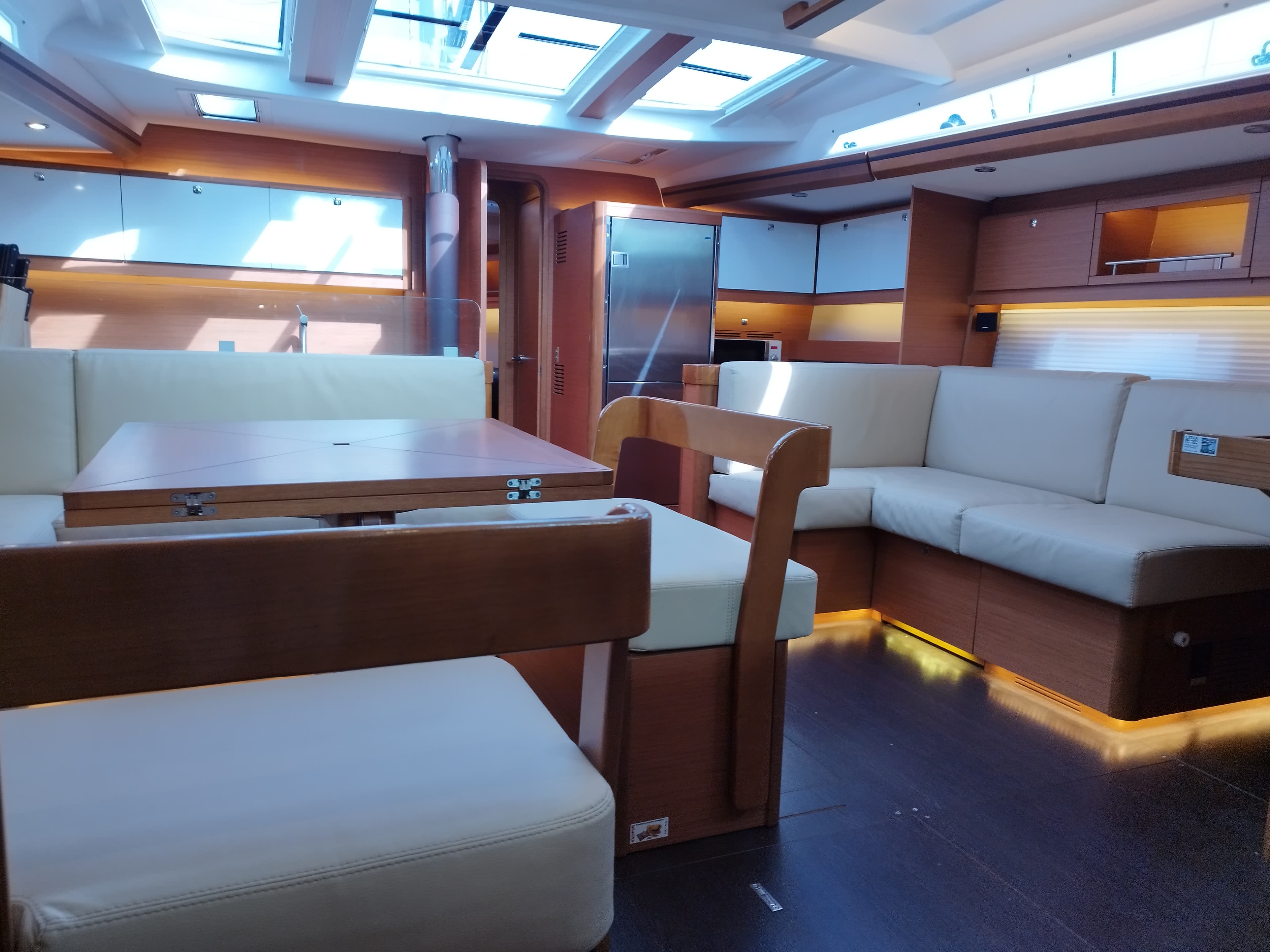Dufour 56 Exclusive Albus – bilde 4 av 38