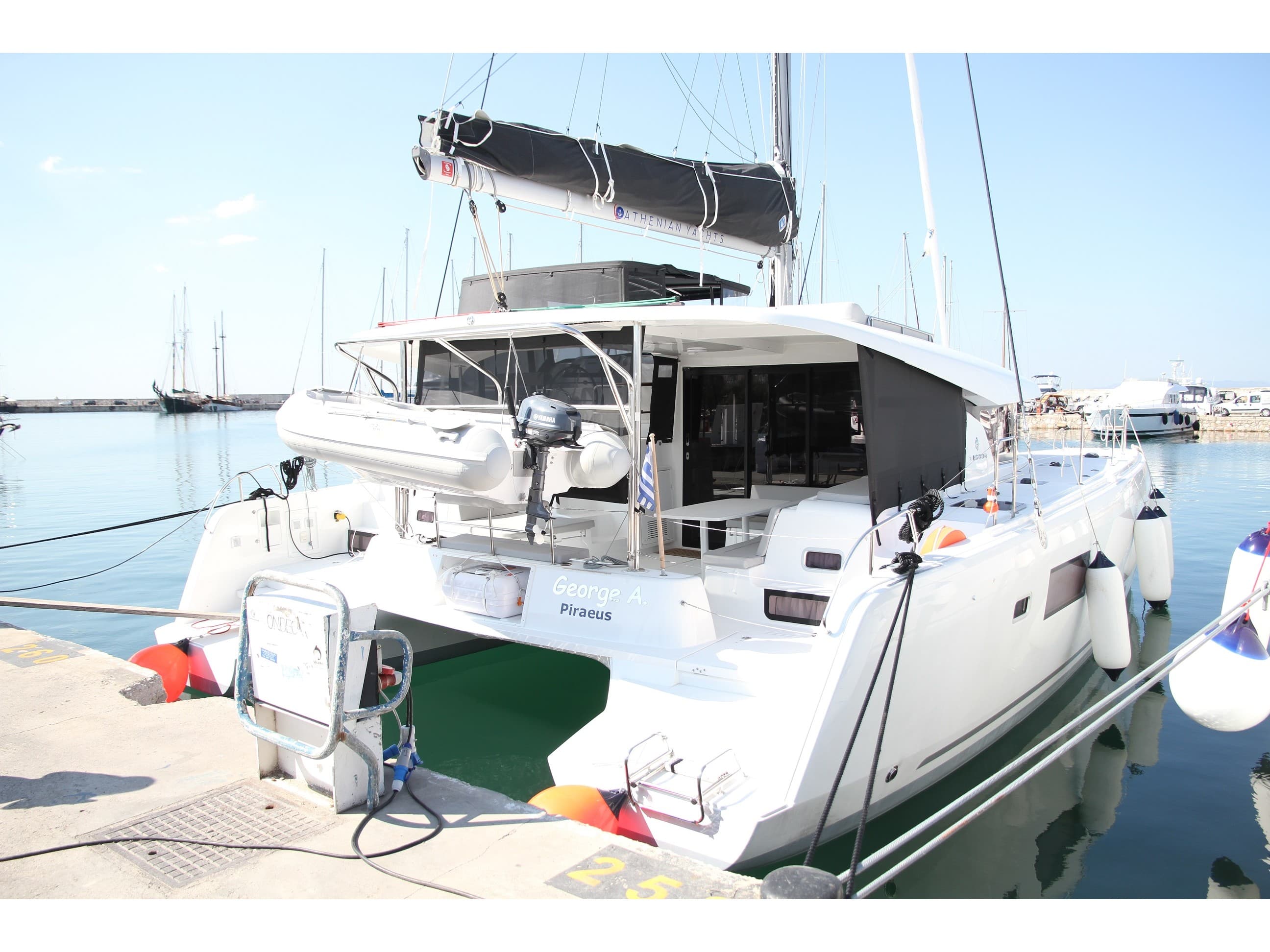 Lagoon 42 GEORGE A