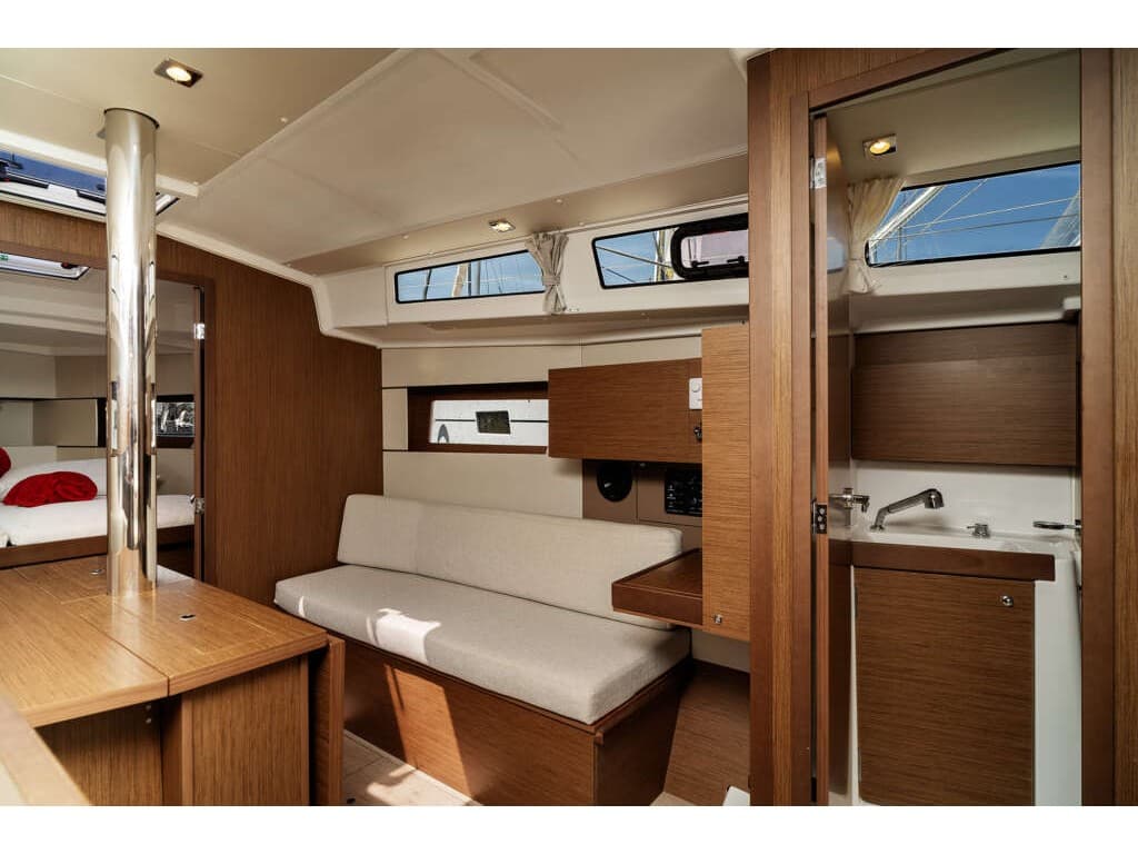 Beneteau Oceanis 38 Gabri – bilde 5 av 12