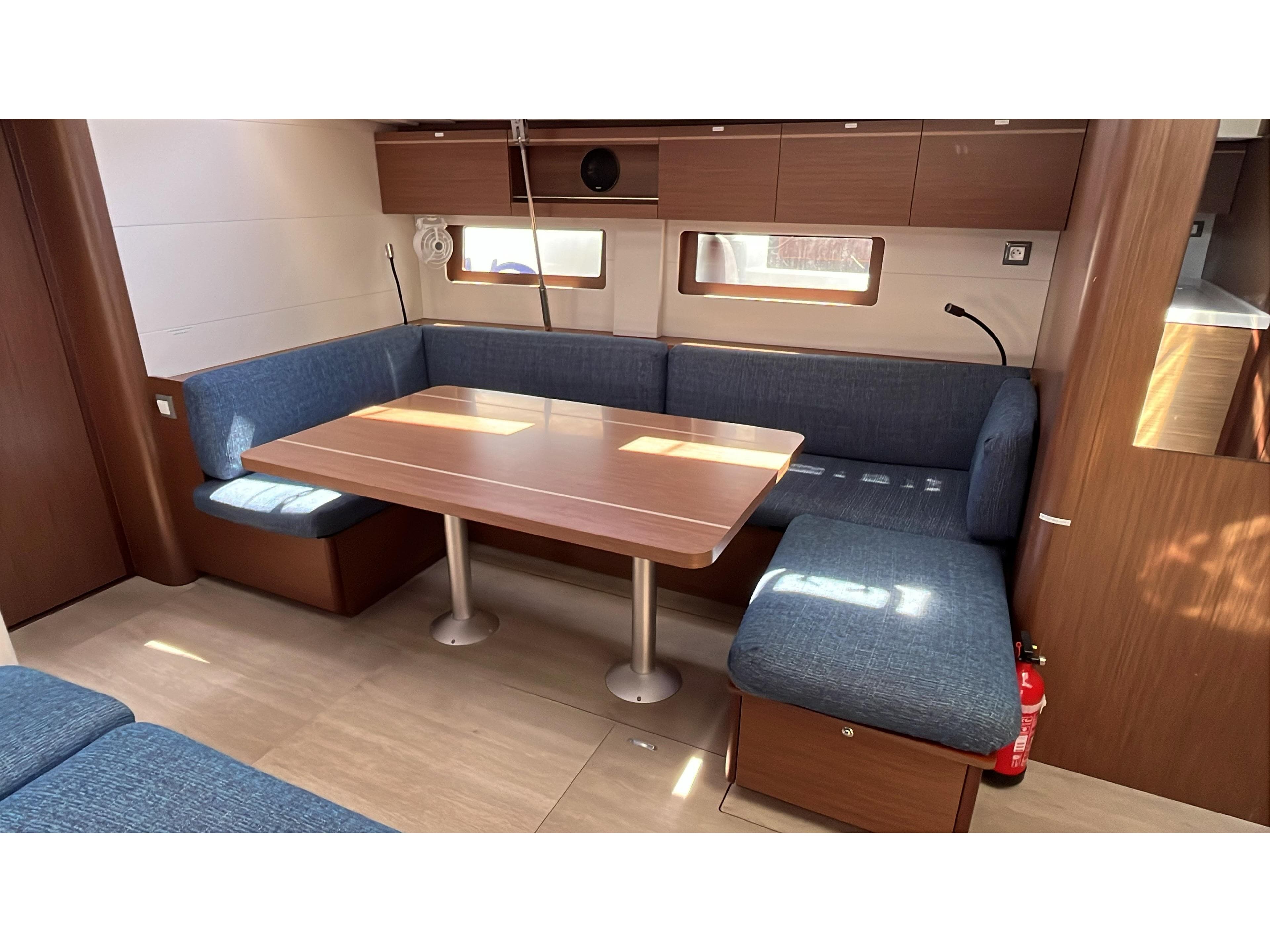 Beneteau Oceanis 51.1 Alboran Aperol (Majorca) – bilde 2 av 3