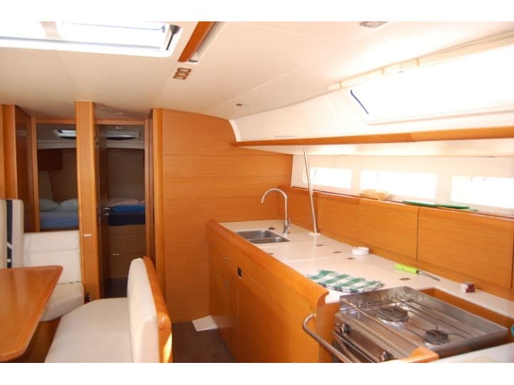 Jeanneau Sun Odyssey 519 Alboran Champagne (Mallorca) – bilde 2 av 3