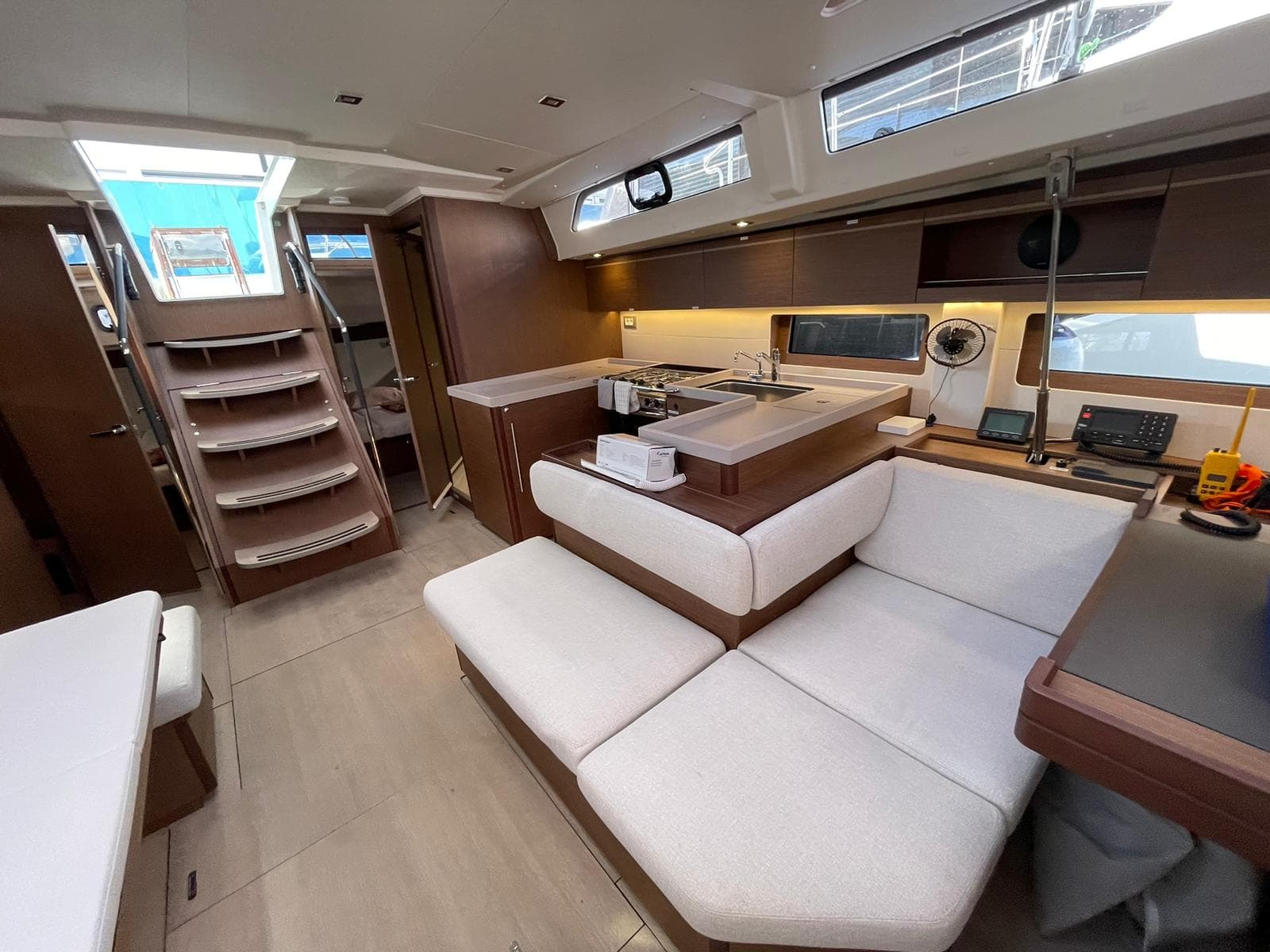 Beneteau Oceanis 51.1 Alboran Mónica (Palmeira) – bilde 2 av 3