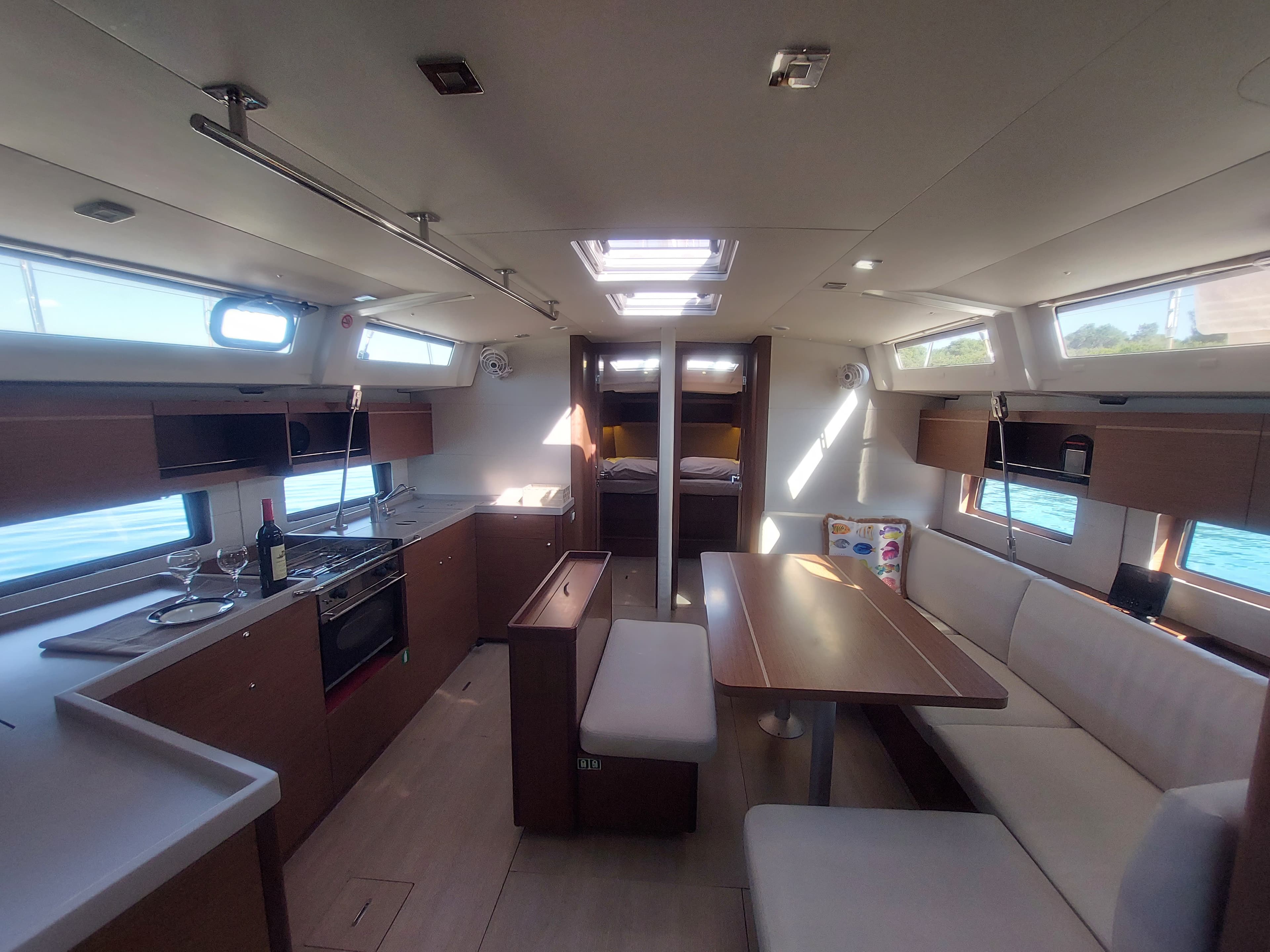 Beneteau Oceanis 46.1 AF-O46.1 – bilde 2 av 3