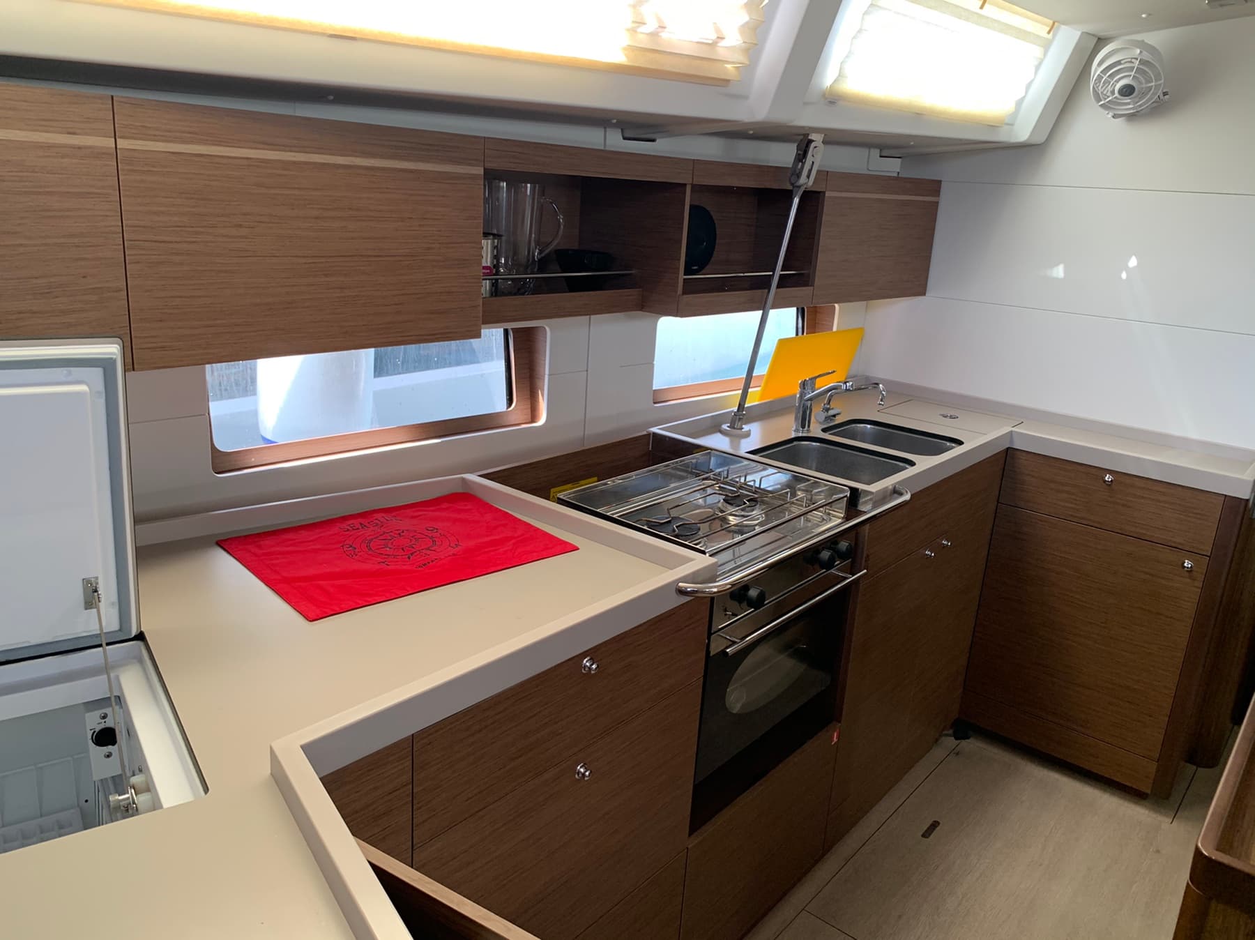 Beneteau Oceanis 46.1 Amalthia – bilde 2 av 10
