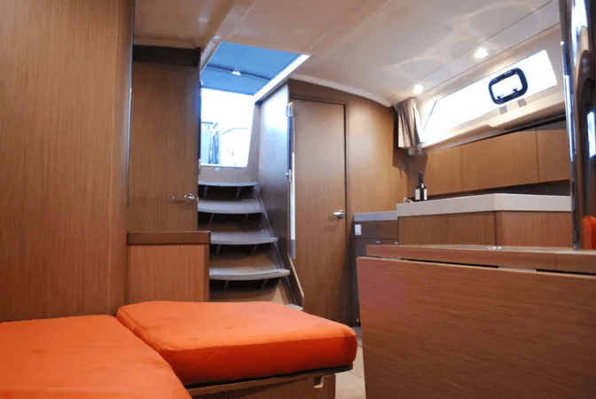 Beneteau Oceanis 41.1 Alma – bilde 3 av 13