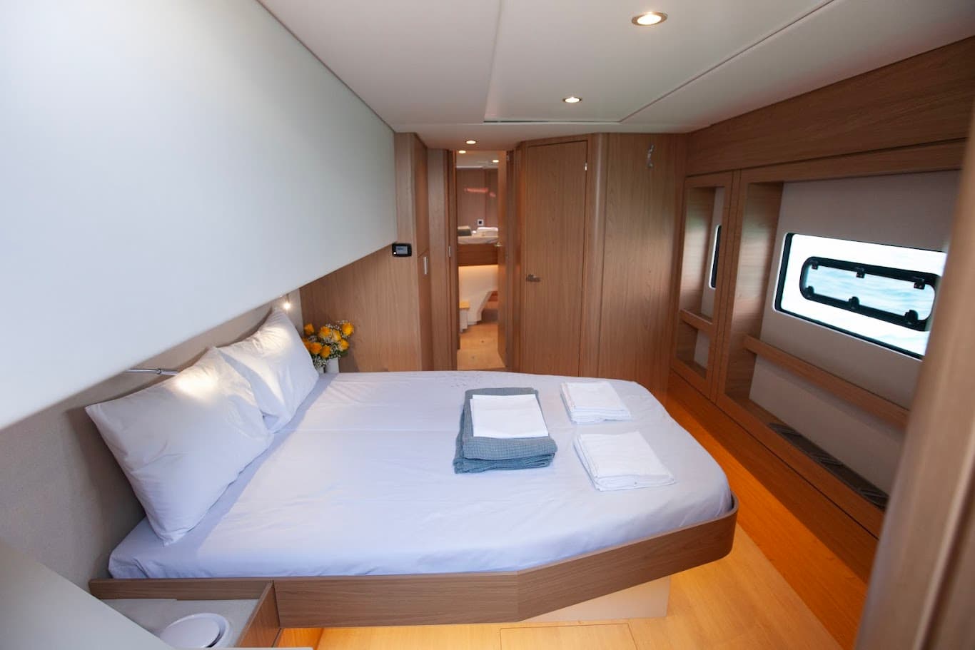 Bali 4.8 Nereid - Skippered – bilde 4 av 14