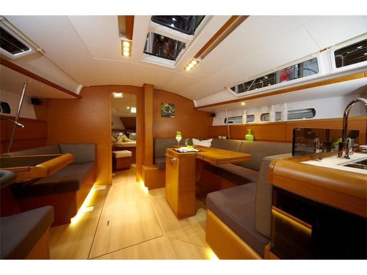 Jeanneau Sun Odyssey 449 Anni – bilde 2 av 3