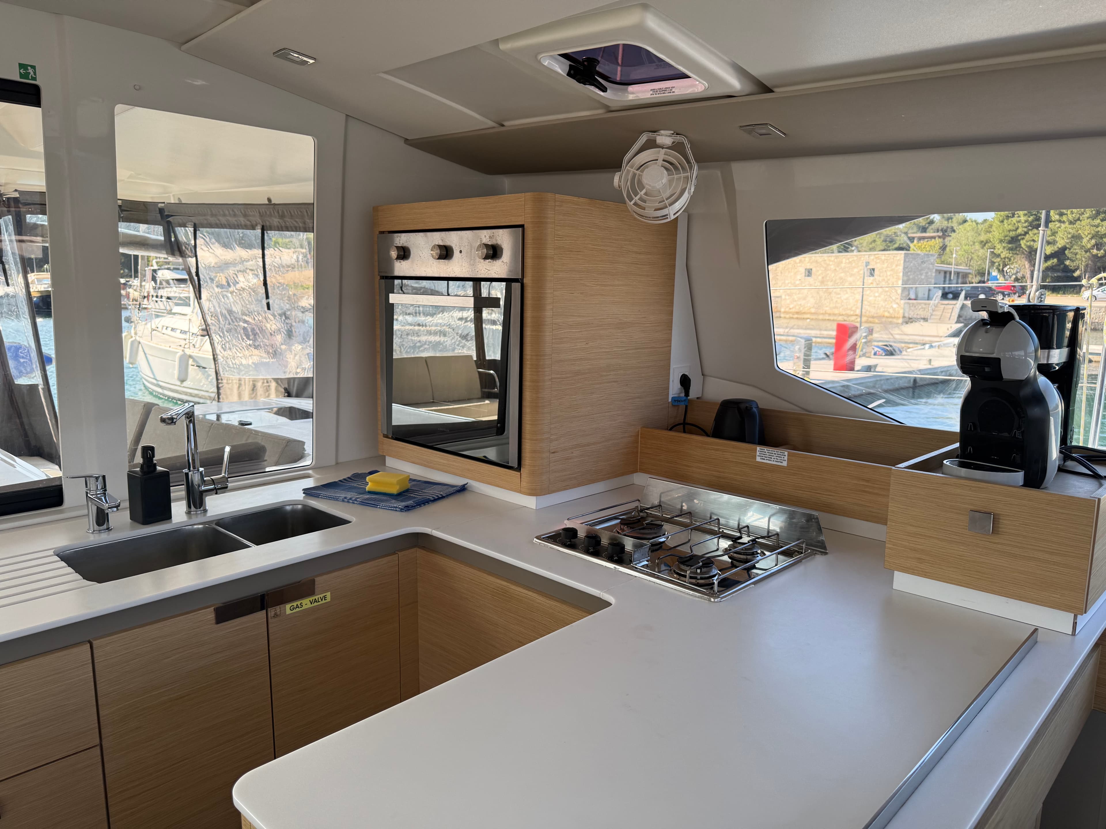 Fountaine Pajot Astréa 42 Jami – bilde 5 av 18