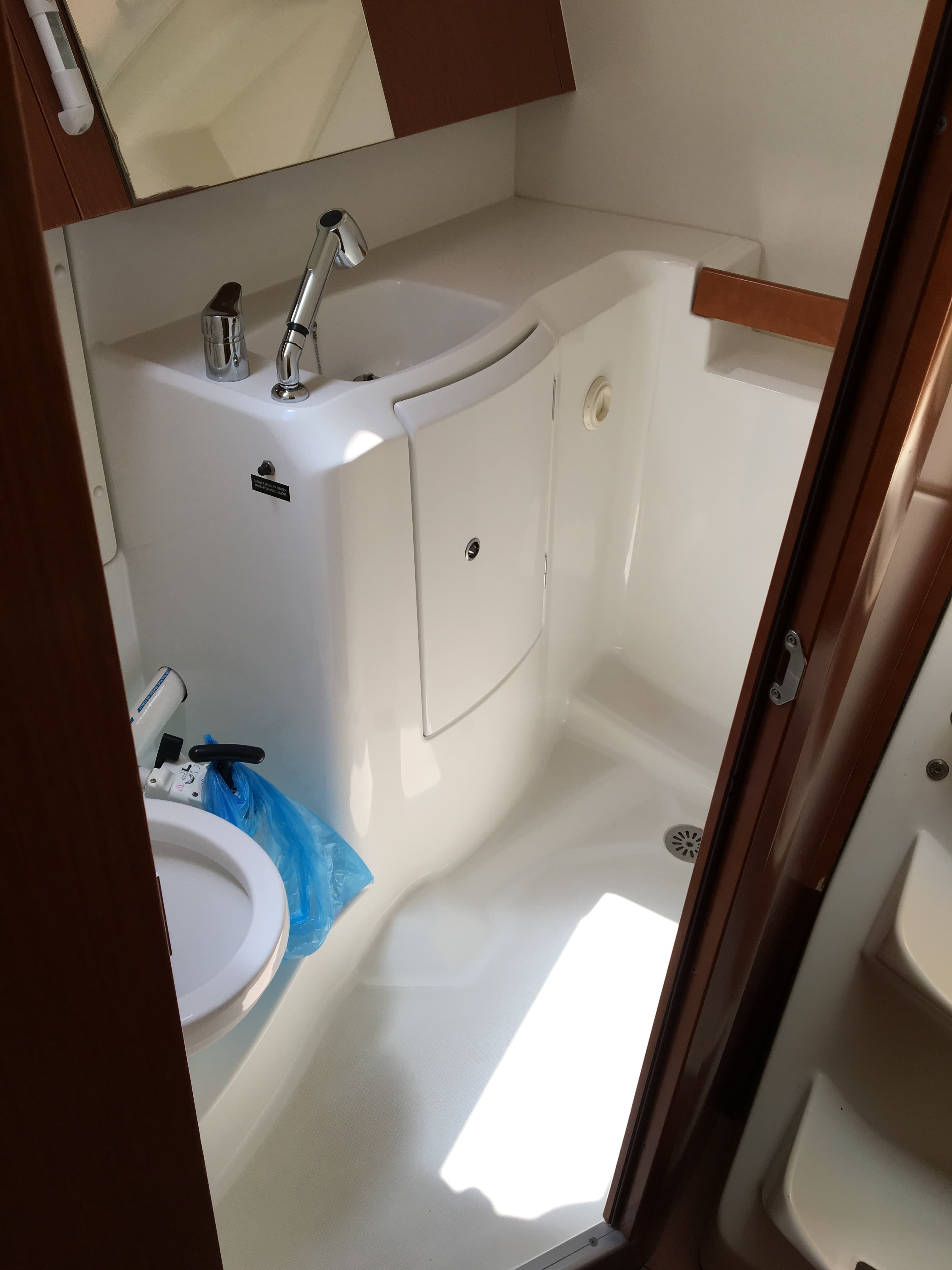 Beneteau Oceanis 34 Calma – bilde 4 av 6