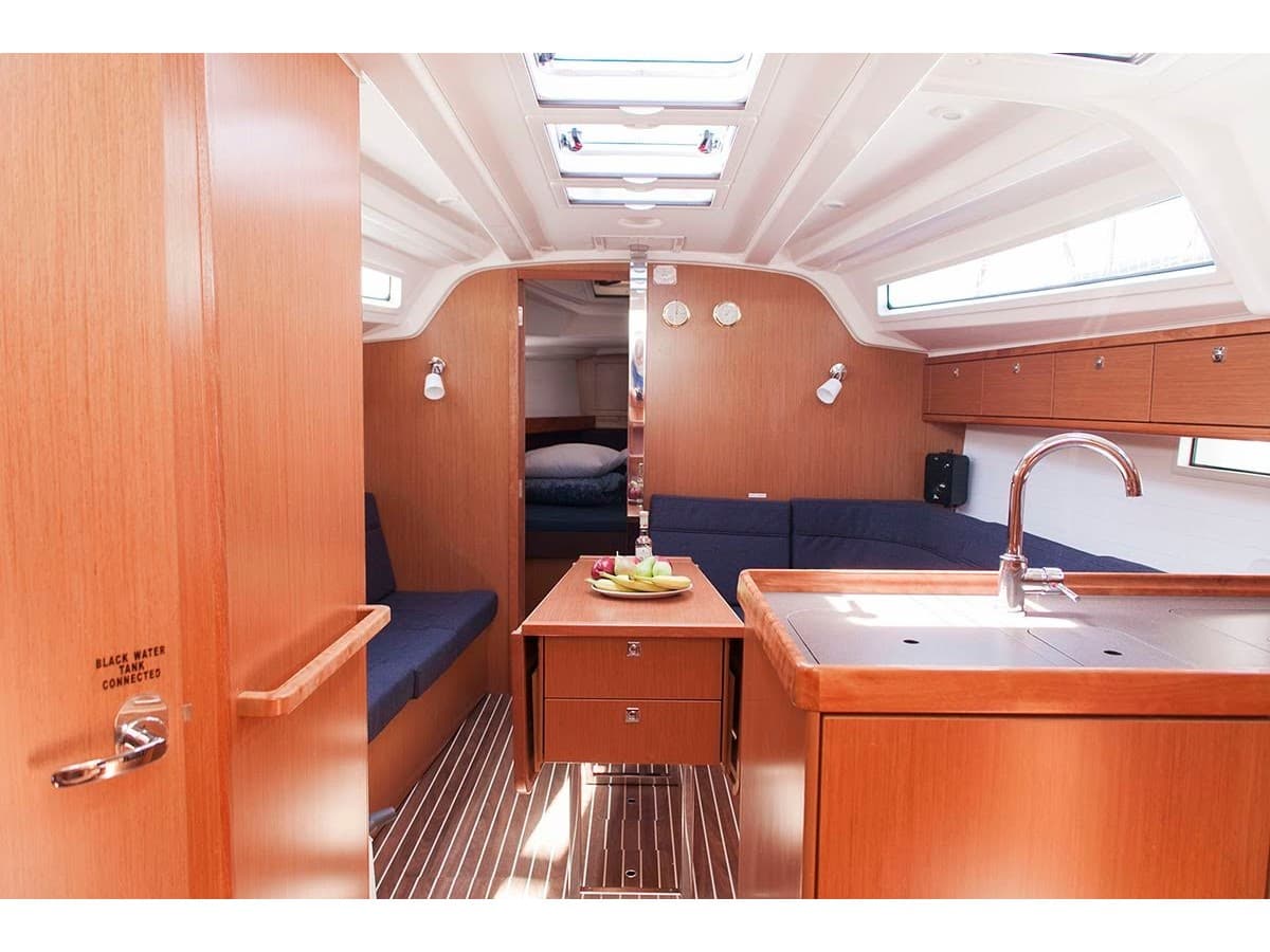 Bavaria Cruiser 37 S/Y Lydia – bilde 4 av 5