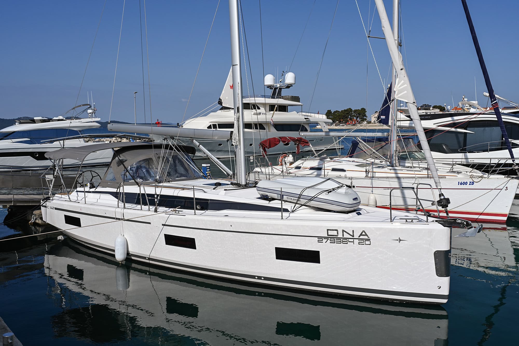 Bavaria C42 Dna – bilde 5 av 95
