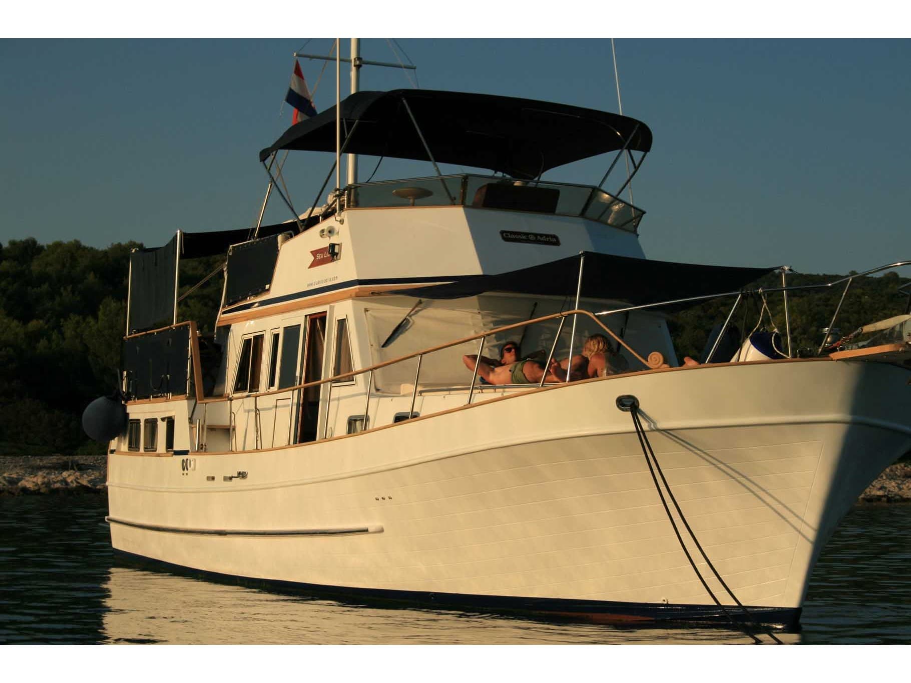 Hampton Yachts Hampton Trawler 42 SEA LION