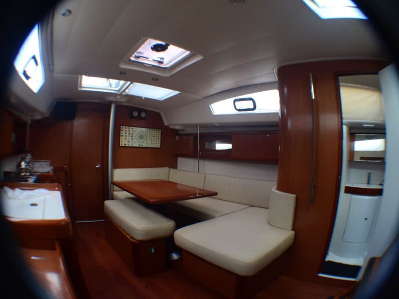 Beneteau Oceanis 40 ANASSA – bilde 4 av 13