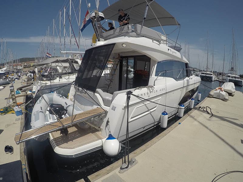 Prestige 420 Fly Brigadoon – bilde 2 av 42