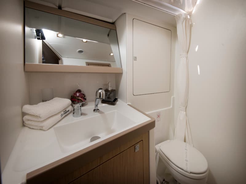 Beneteau Oceanis 48 TRIM – bilde 3 av 10