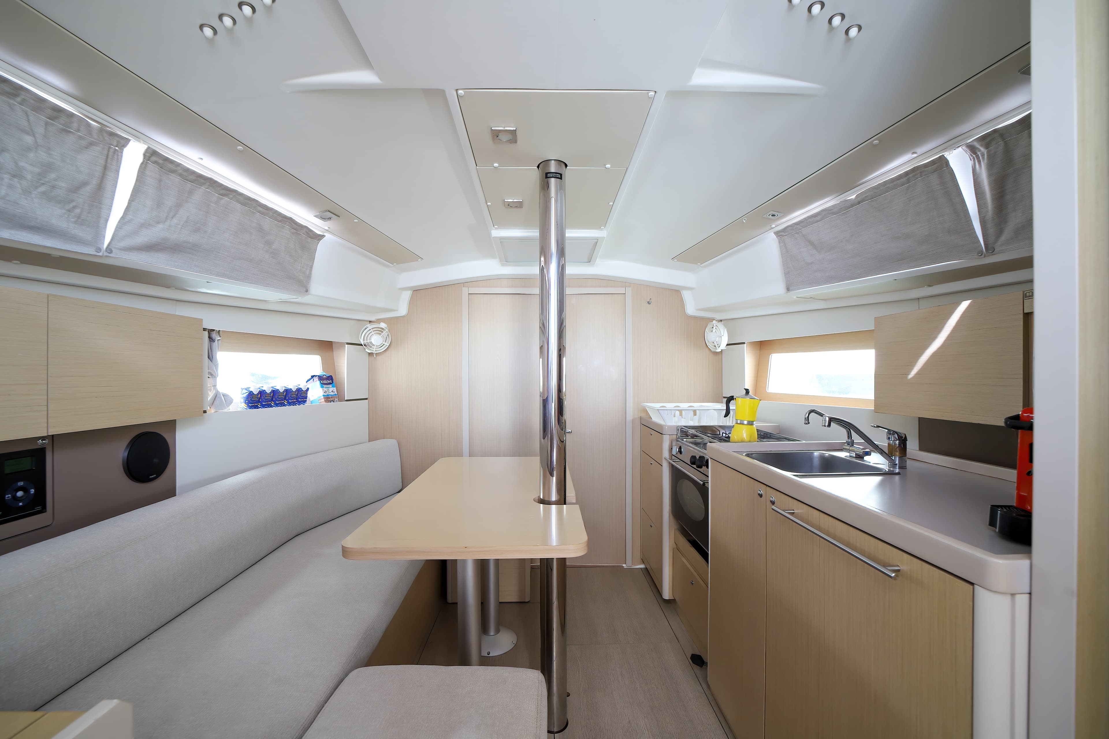 Beneteau Oceanis 35.1 Il Moro di Lamezia - Standard line – bilde 4 av 23