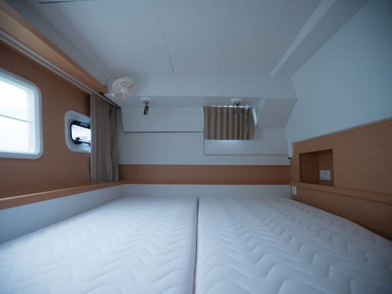 Lagoon 400 S2 Lady Dom – bilde 2 av 9