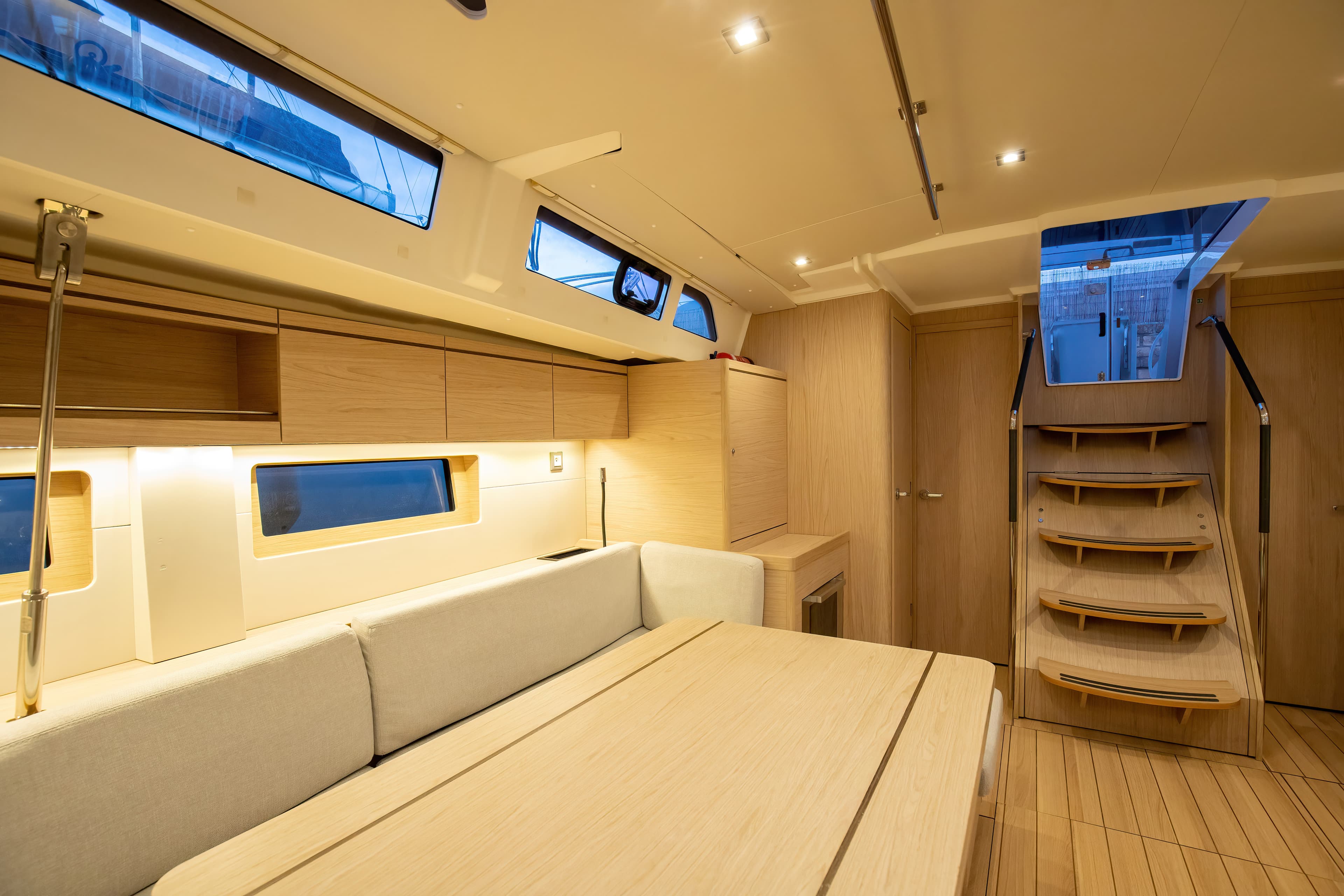 Beneteau Oceanis 51.1 Olimpia - Standard Line – bilde 3 av 37