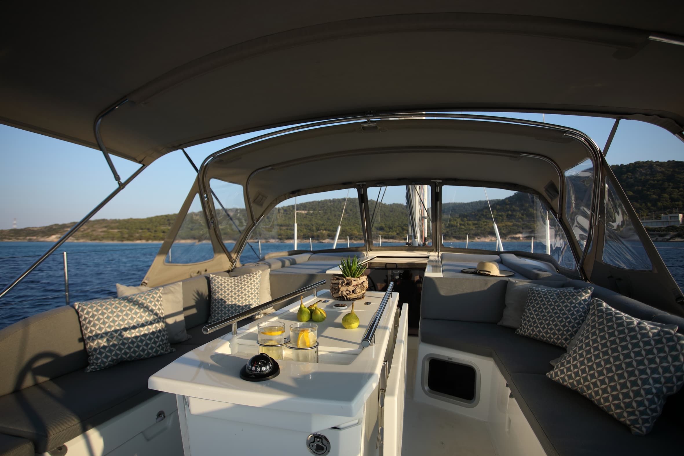 Beneteau Oceanis 51.1 Premium +