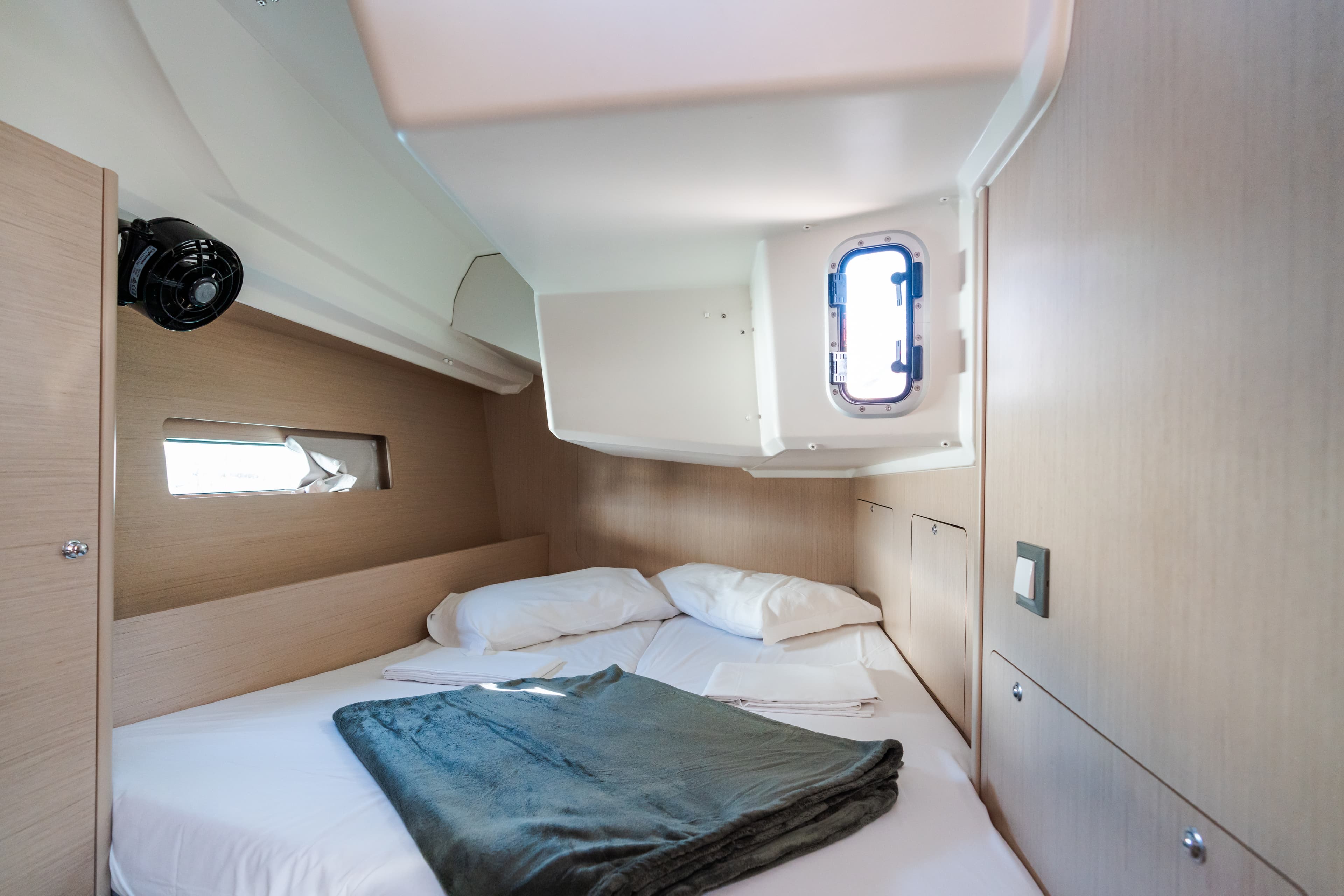 Beneteau Oceanis 40.1 Tecla - Comfort line – bilde 2 av 26