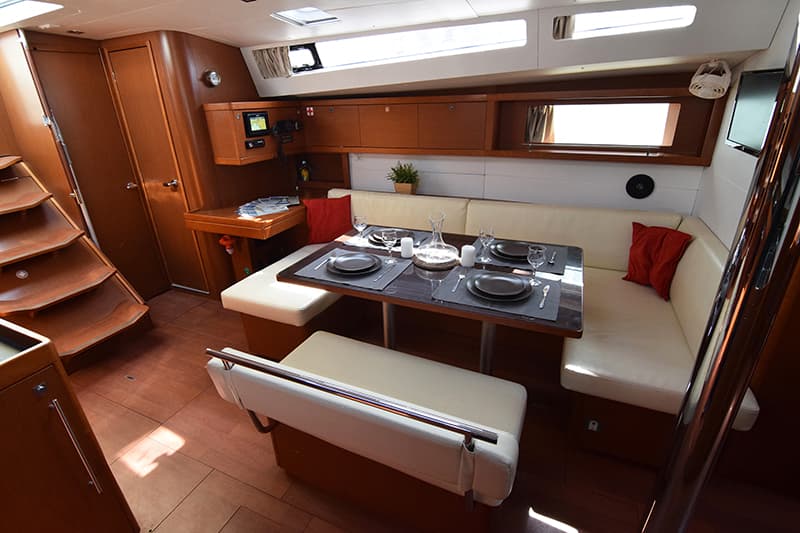 Beneteau Oceanis 48 Butterfly (A/C - Generator - 12 pax) – bilde 5 av 20