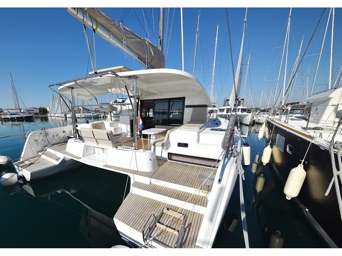 Lagoon 42 CUZAMEN
