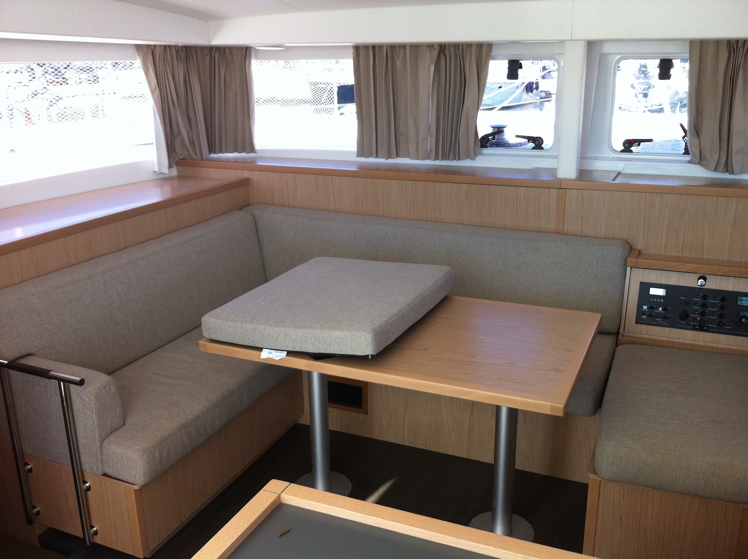 Lagoon 400 S2 Evelina – bilde 3 av 31