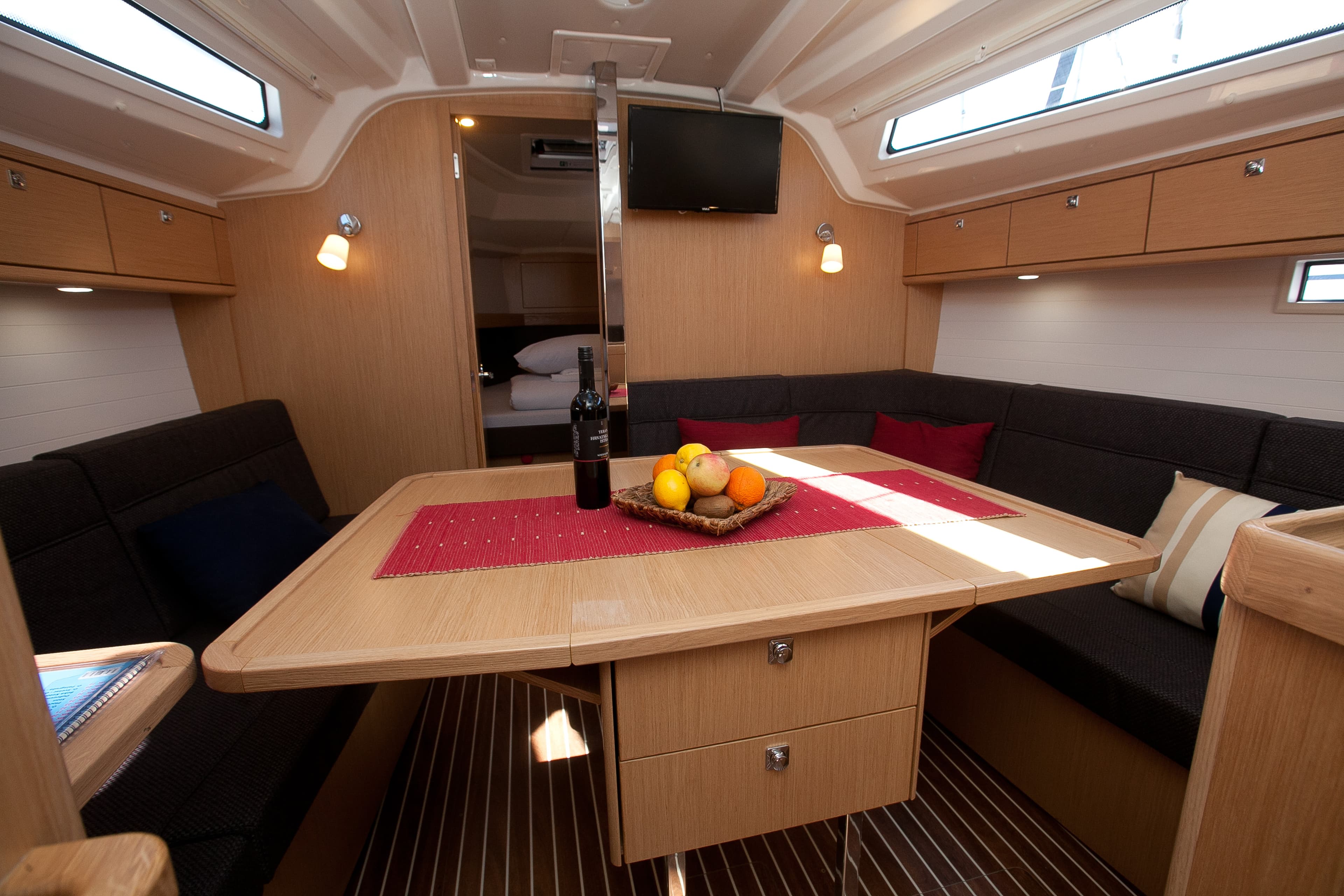 Bavaria Cruiser 37 Matija – bilde 5 av 16