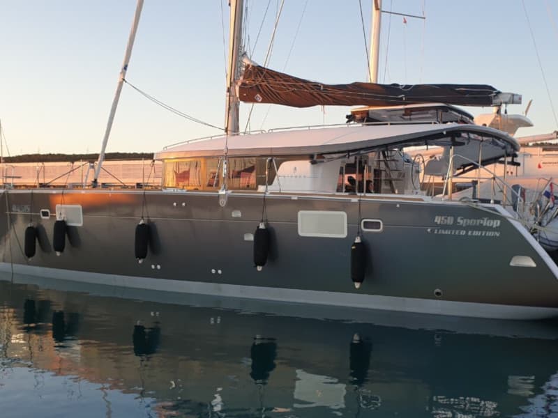 Lagoon 450 OASIS