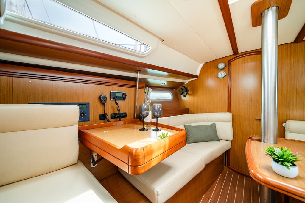Jeanneau Sun Odyssey 36i DIONE – bilde 5 av 10