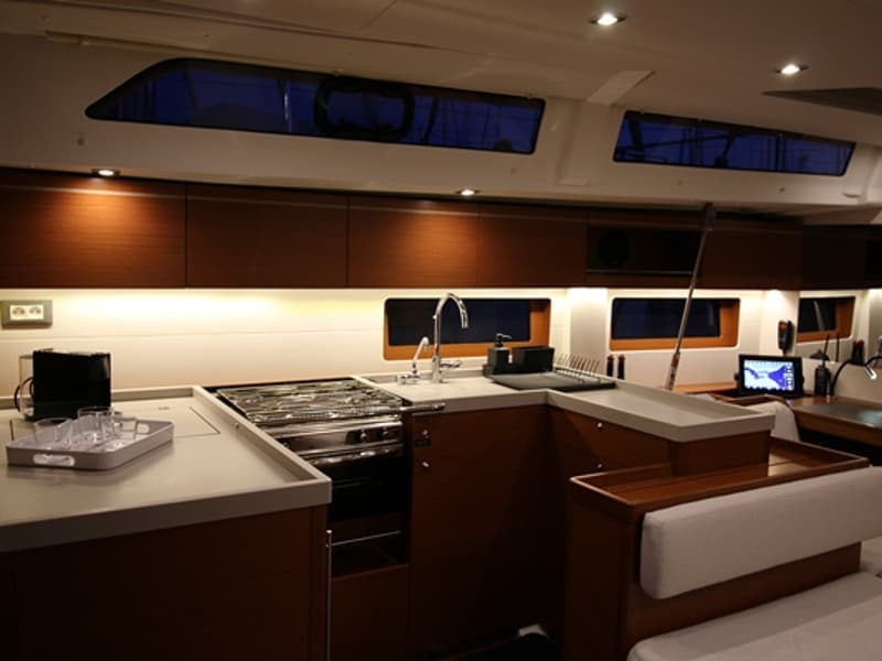 Beneteau Oceanis 51.1 Pisces – bilde 3 av 12