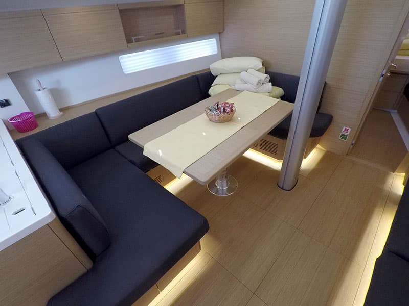 Grand Soleil 44 Aloha – bilde 2 av 23
