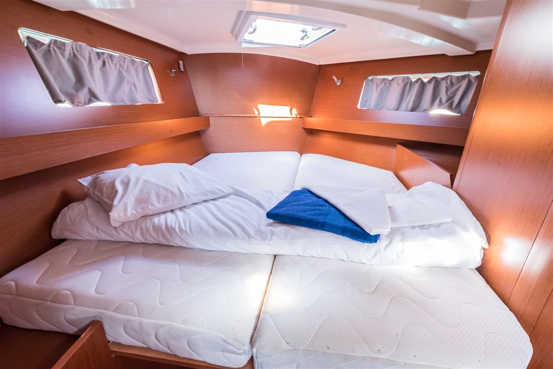 Beneteau Oceanis 41.1 SPARKLING – bilde 5 av 15