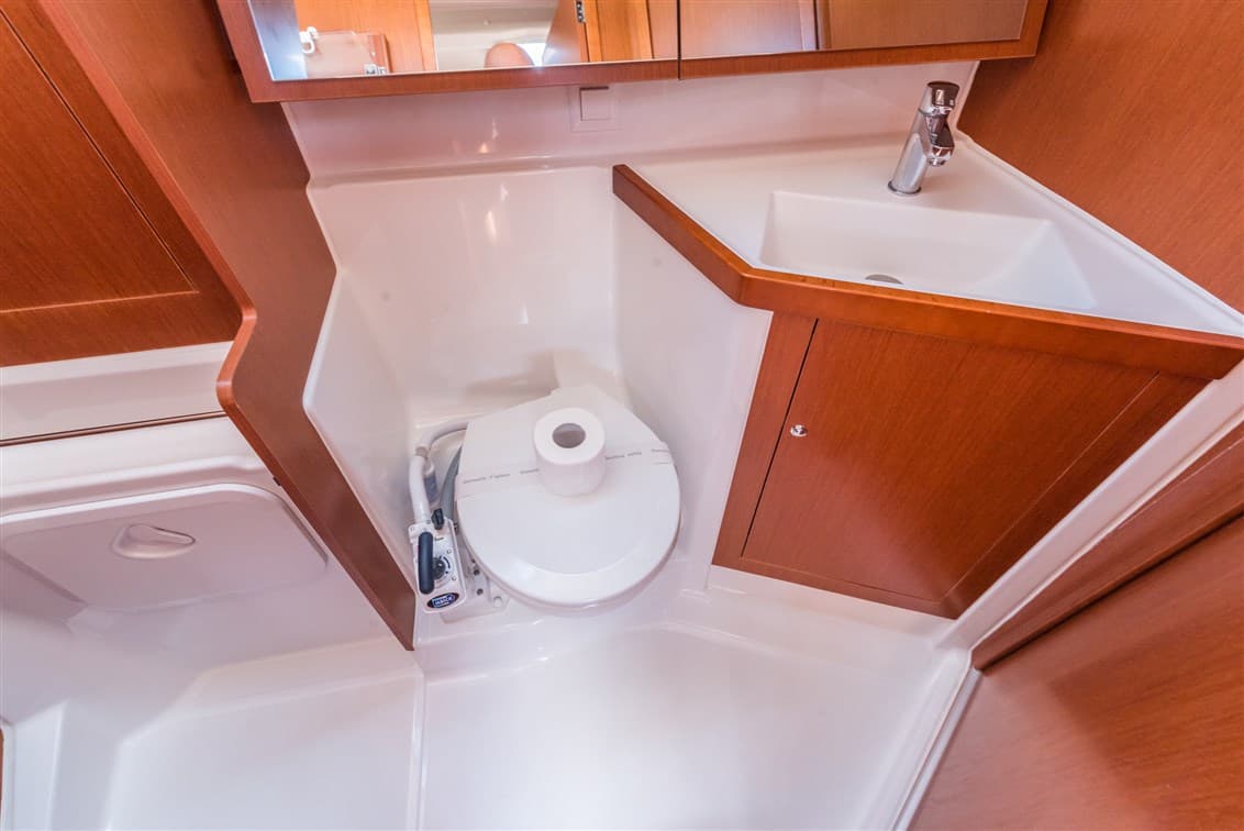 Beneteau Oceanis 41.1 SPARKLING – bilde 3 av 15
