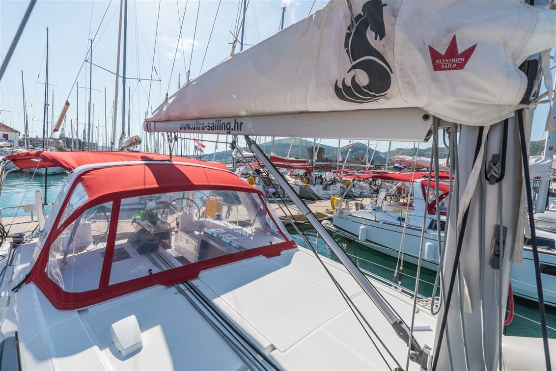 Beneteau Oceanis 41.1 SPARKLING – bilde 4 av 15