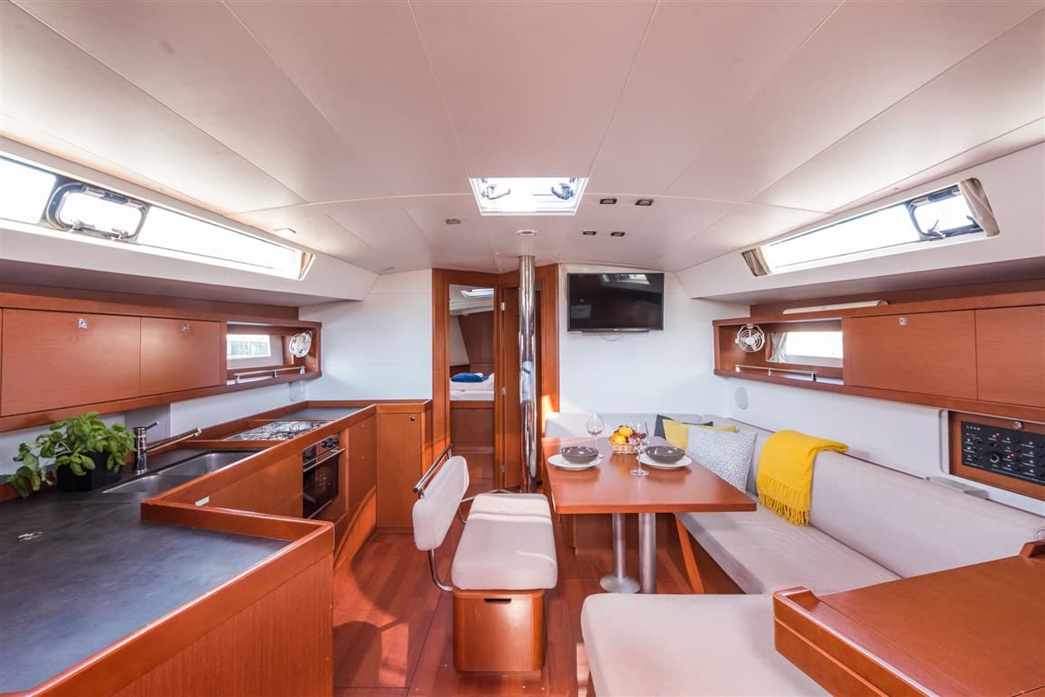 Beneteau Oceanis 45 ZOA – bilde 2 av 35