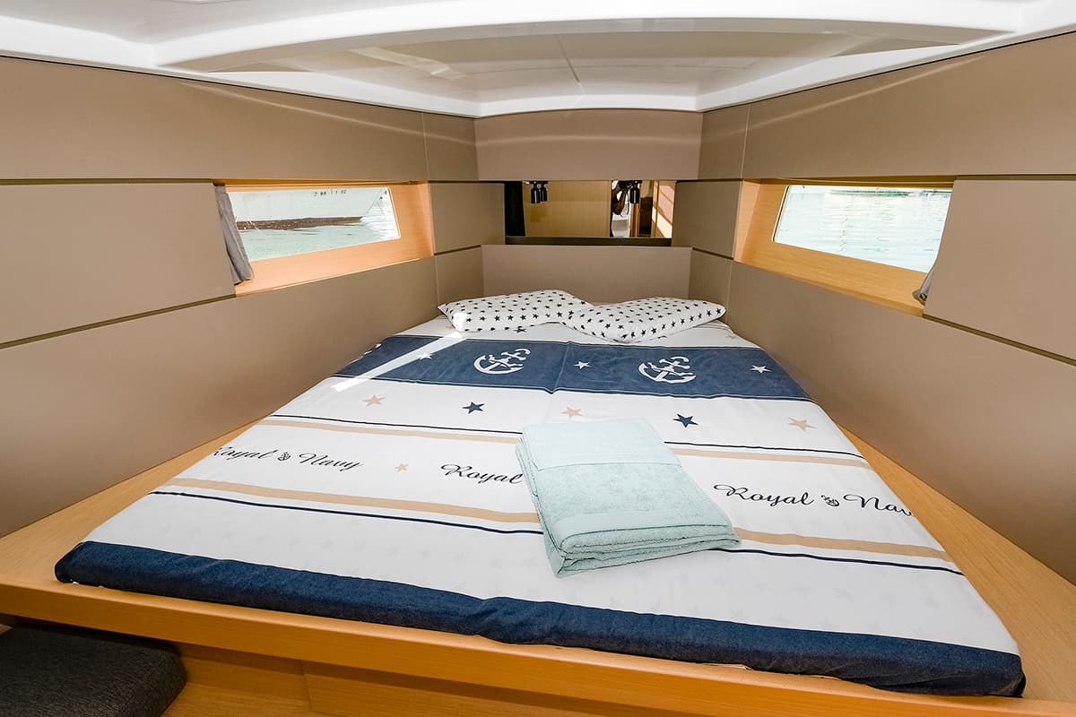 Beneteau Oceanis 38 Lisis – bilde 5 av 11