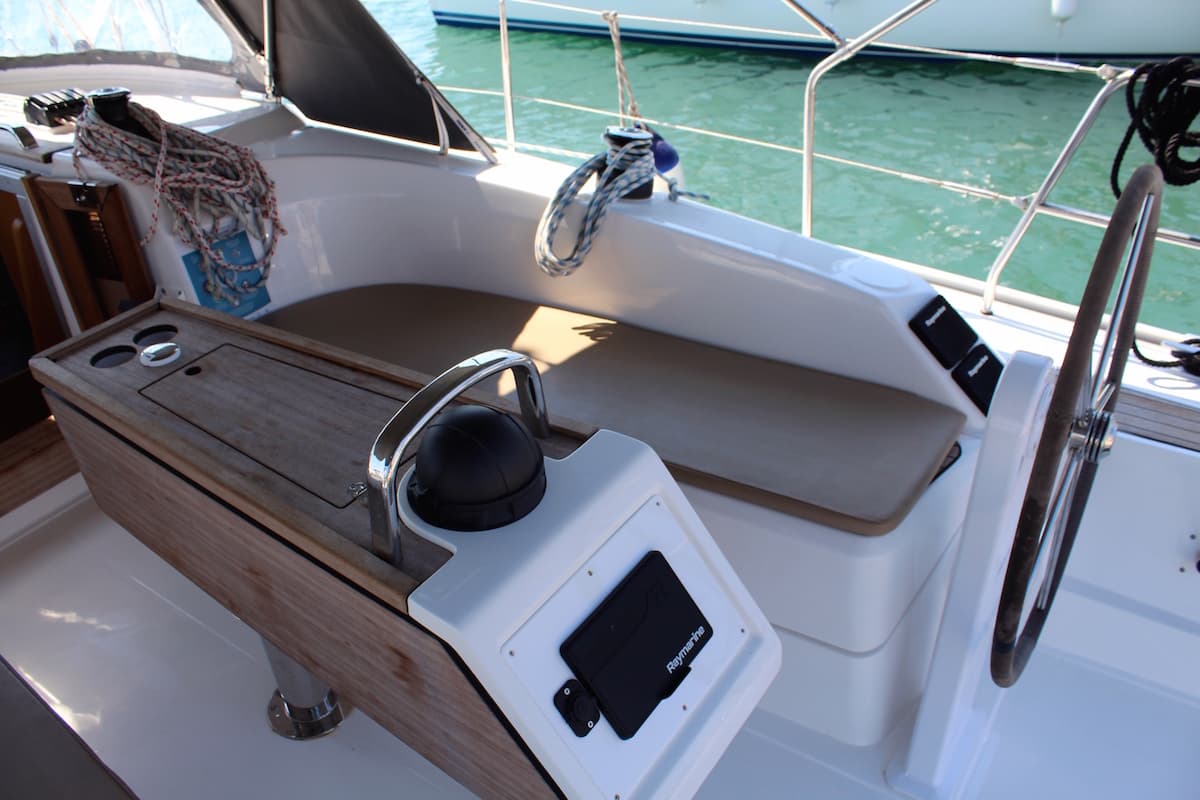 Bavaria 34 Cruiser Why Not 15 – bilde 3 av 10