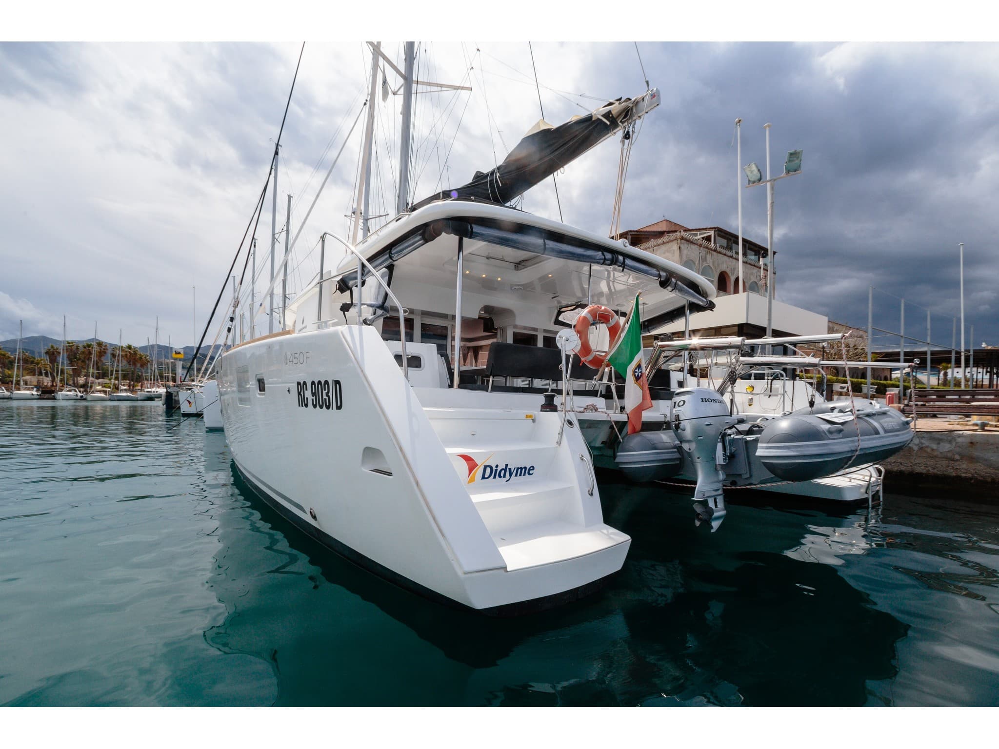 Lagoon 450 Didyme - Standard line