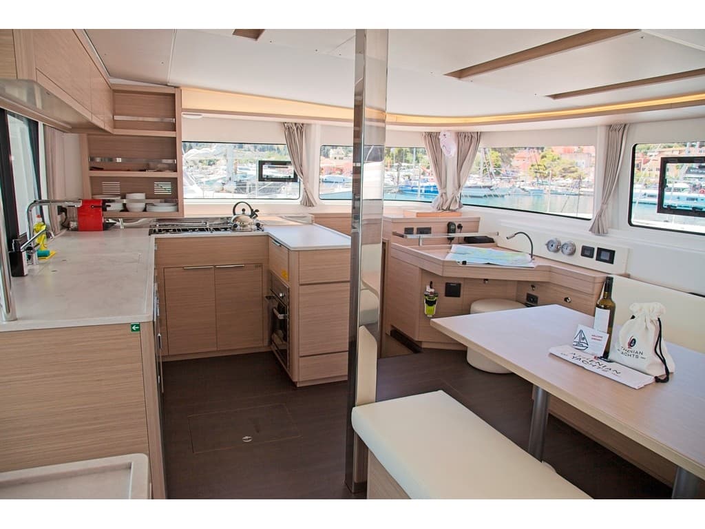 Lagoon 46 DAFNI – bilde 2 av 13