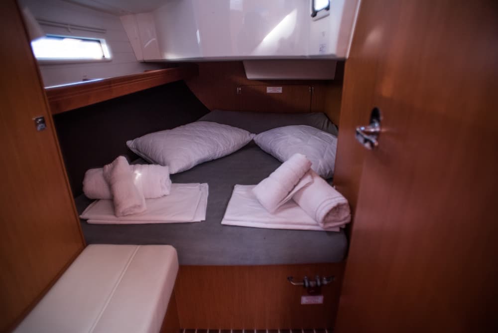 Bavaria Cruiser 37 TAKIS II – bilde 2 av 15