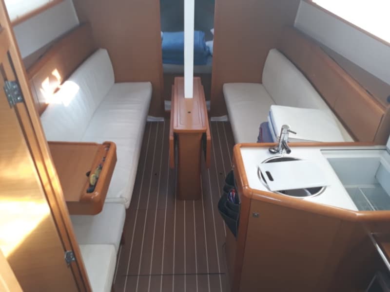 Jeanneau Sun Odyssey 33i Omega – bilde 3 av 6