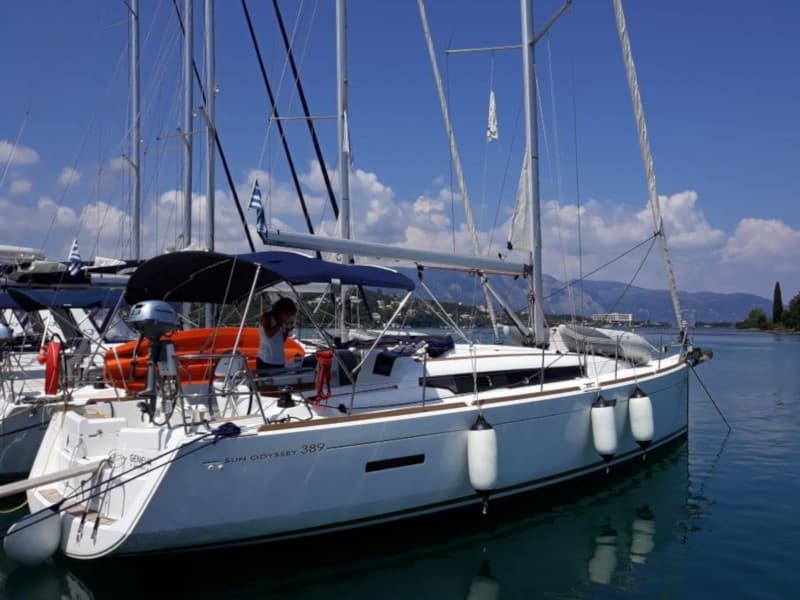 Jeanneau Sun Odyssey 389 Geneva