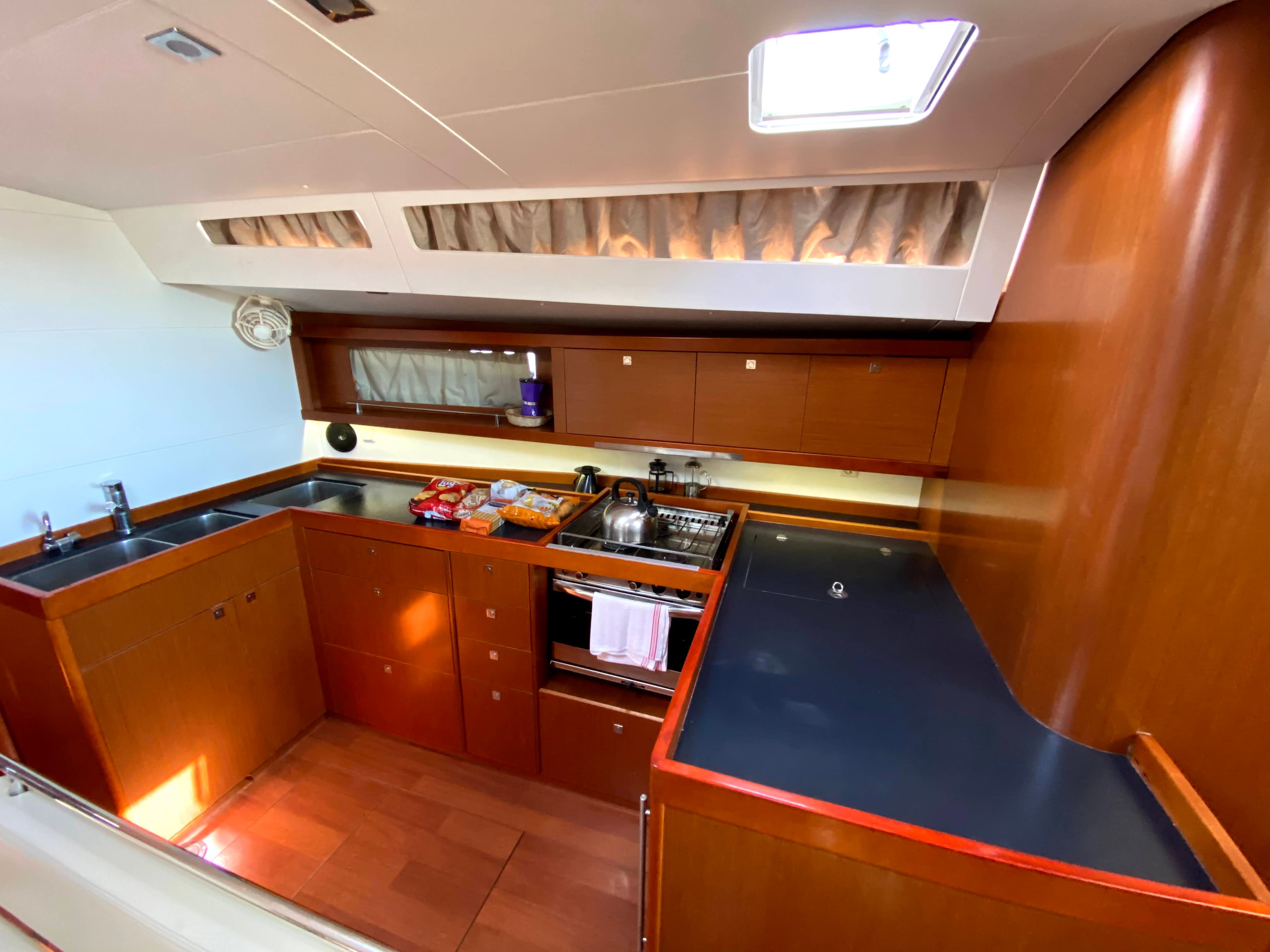 Beneteau Oceanis 48 Melina – bilde 5 av 10