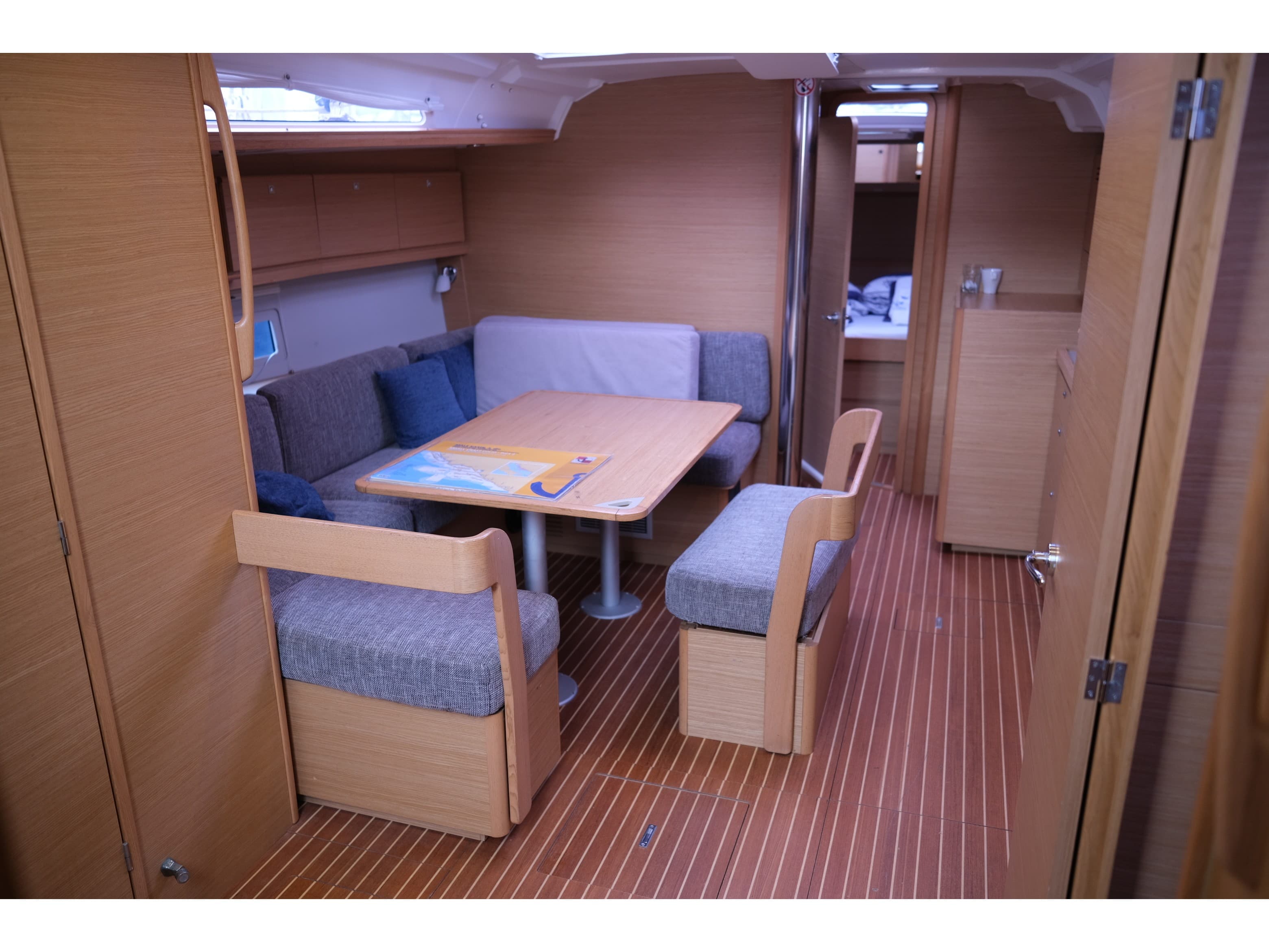 Dufour 430 Catacea – bilde 2 av 20