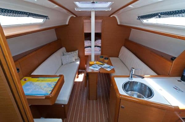 Jeanneau Sun Odyssey 33i KIKI KISS – bilde 4 av 7