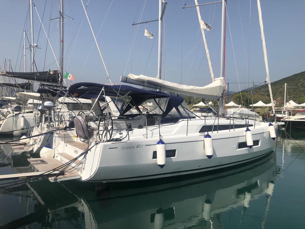 Beneteau Oceanis 40.1 Aries