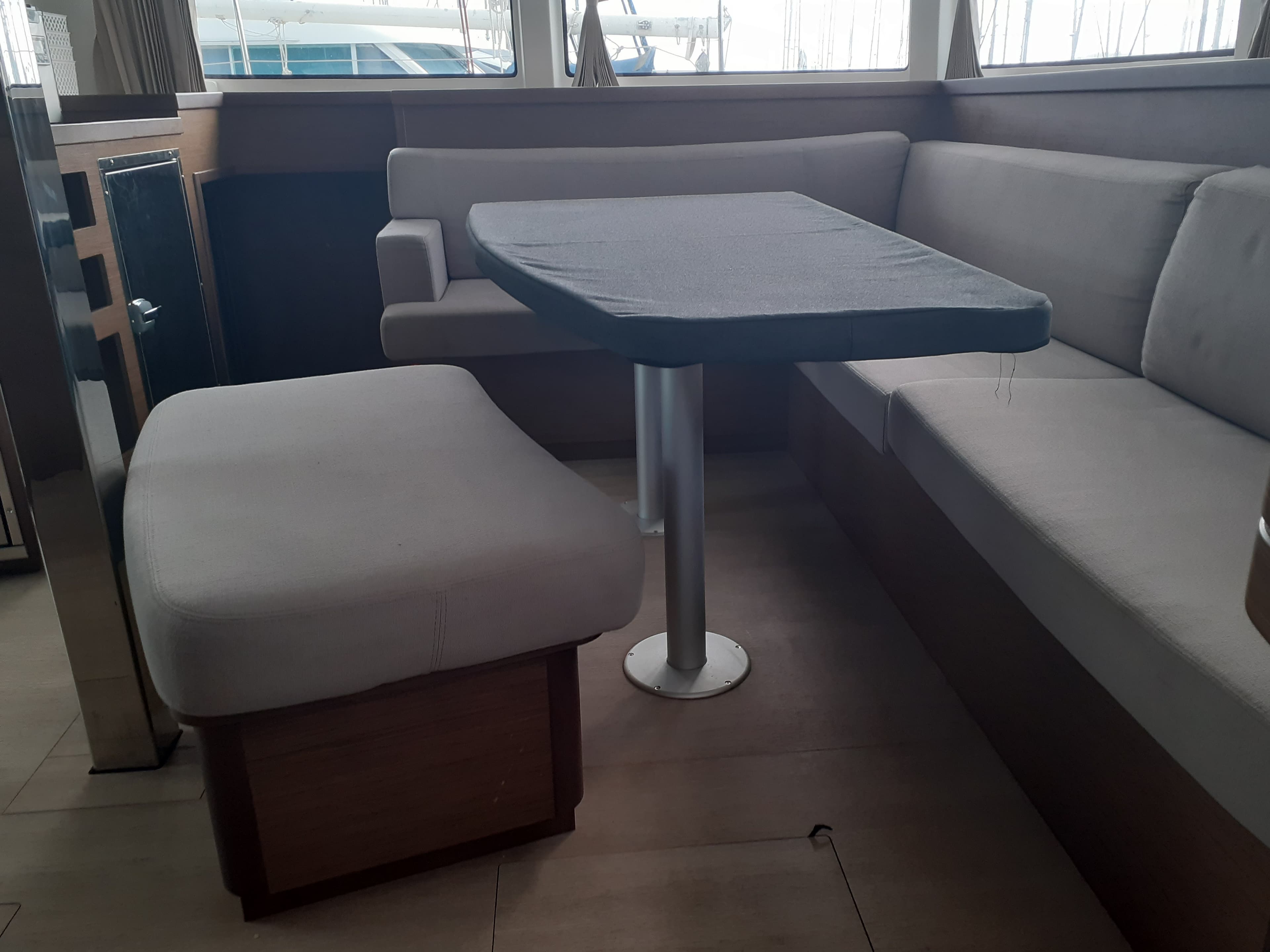 Lagoon 42 Premium – bilde 2 av 3