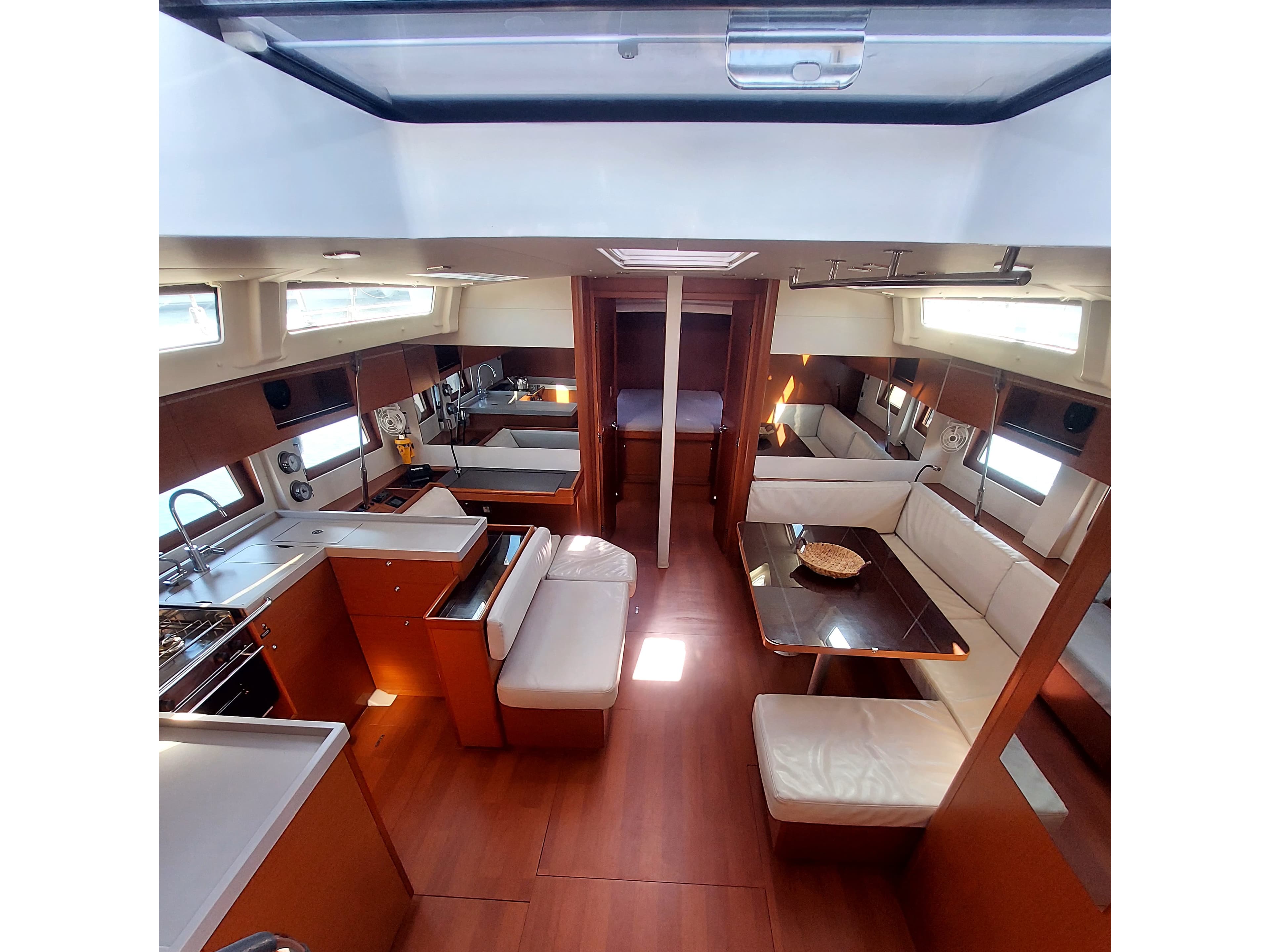 Beneteau Oceanis 51.1 Famiglia – bilde 4 av 11